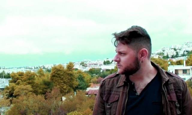 Τραγωδία στο Κορωπί: Νεκρός σε τροχαίο ο μουσικός Φίλιππος Ρούσσος