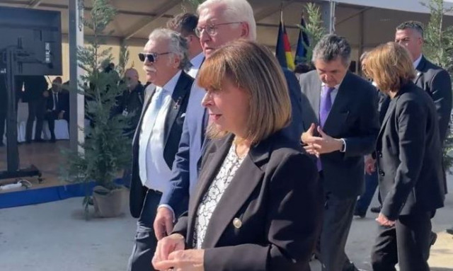 Στη Θεσσαλονίκη ο Γερμανός πρόεδρος - Συνάντηση με Σακελλαροπούλου στο Μουσείο Ολοκαυτώματος