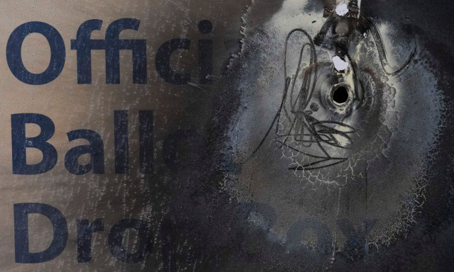 ΗΠΑ: Εμπρηστικές επιθέσεις σε εκλογικά κιβώτια - Εκατοντάδες ψηφοδέλτια καταστράφηκαν