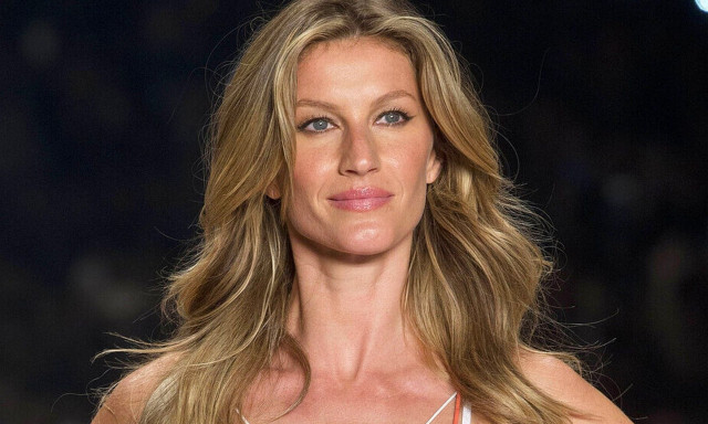 Σε πελάγη ευτυχίας η Zιζέλ: Έγκυος στο τρίτο της παιδί, με τον εκπαιδευτή ζίου ζίτσου