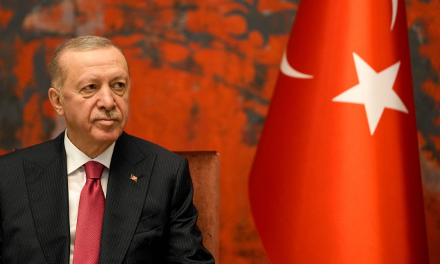 Bloomberg: To ειρηνευτικό σχέδιο Ερντογάν για το «πάγωμα» του πολέμου στην Ουκρανία - Τι προτείνει