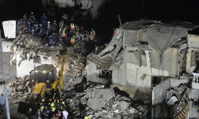 Λίβανος: Πολύνεκρος ισραηλινός βομβαρδισμός στην πόλη Σαραφάντ