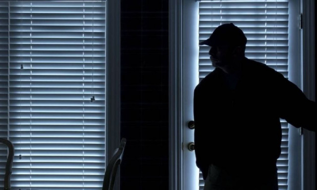 «Χρυσή» διάρρηξη στο Ψυχικό - Άρπαξαν πανάκριβα ρολόγια και έφυγαν με λεία 300.000 ευρώ