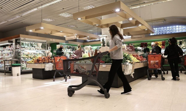 Νέες μειωμένες τιμές σε 362 κωδικούς προϊόντων στα σούπερ μάρκετ – Δείτε τον αναλυτικό πίνακα