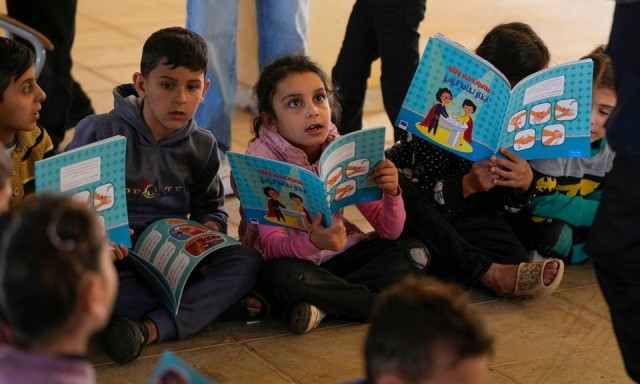 UNESCO: Αριθμός ρεκόρ των παιδιών που πηγαίνουν σχολείο παγκοσμίως