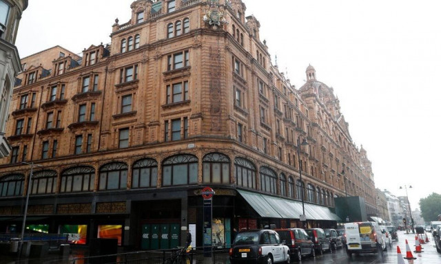 Βρετανία: Πάνω από 400 γυναίκες καταγγέλλουν σεξουαλική κακοποίηση από τον Μοχάμεντ αλ Φαγέντ