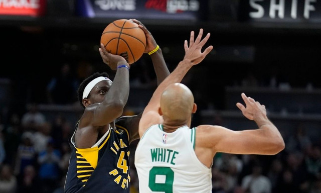 NBA: Ο Σιακάμ «ξέρανε» τους Σέλτικς, πρώτη ήττα των Πρωταθλητών – Όλα τα αποτέλεσμα