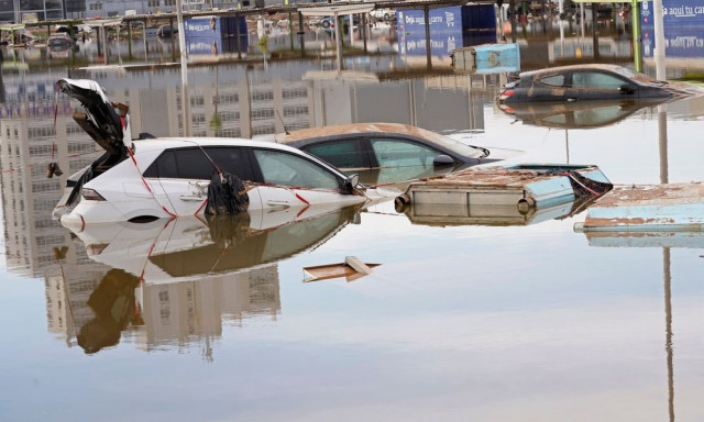 Βαλένθια: «Εξαφανίστηκαν ολόκληρα σπίτια, ίσως είχαν κόσμο μέσα» - Έκκληση για τρόφιμα και νερό