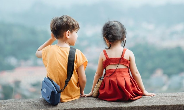 «Κόφτης» στο επίδομα παιδιού - Τι πρέπει να ξέρουν οι δικαιούχοι