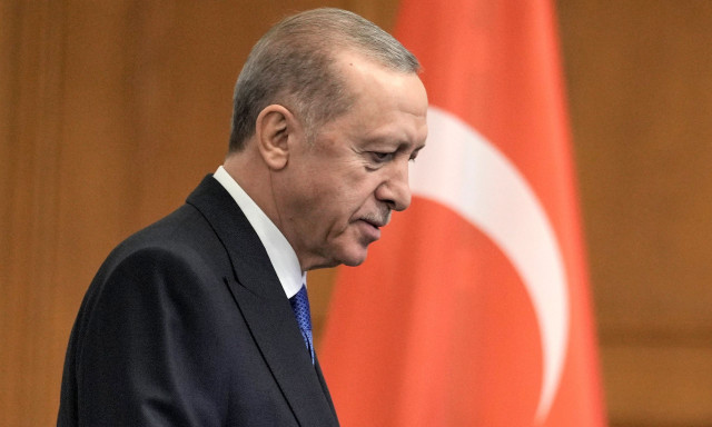 Γαλλία: Μητέρα απείλησε καθηγήτρια επειδή έδειξε γελοιογραφία του Ερντογάν στην τάξη της