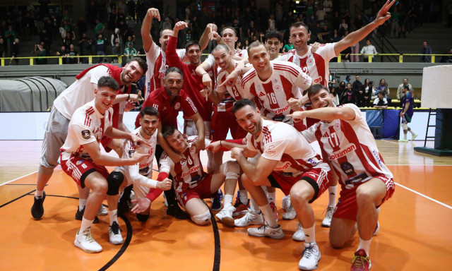 Volley League: Ανώτερος και νικητής ο Ολυμπιακός στο ντέρμπι αιωνίων