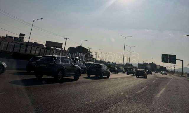 Κίνηση στους δρόμους: Στο «κόκκινο» ο Κηφισός