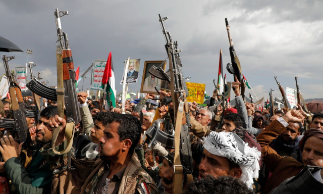 Υεμένη: Οι Χούθι θα συνεχίσουν το ναυτικό αποκλεισμό του Ισραήλ