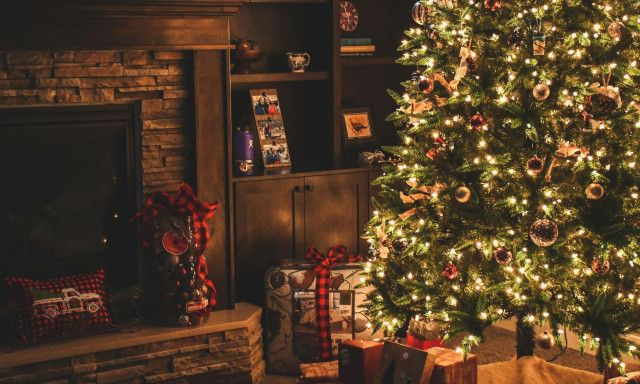 Δώρο Χριστουγέννων 2024: Τι θα γίνει φέτος με την πληρωμή