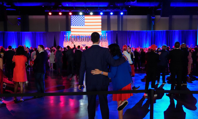 Αμερικανικές εκλογές 2024: Συγκεντρώνει 247 εκλέκτορες ο Ντόναλντ Τραμπ, έναντι 214 της Χάρις