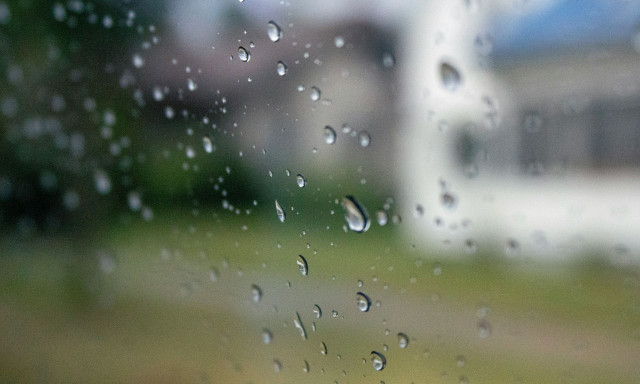 Επτά συμβουλές για να αποφύγετε τα θολωμένα τζάμια του αυτοκινήτου