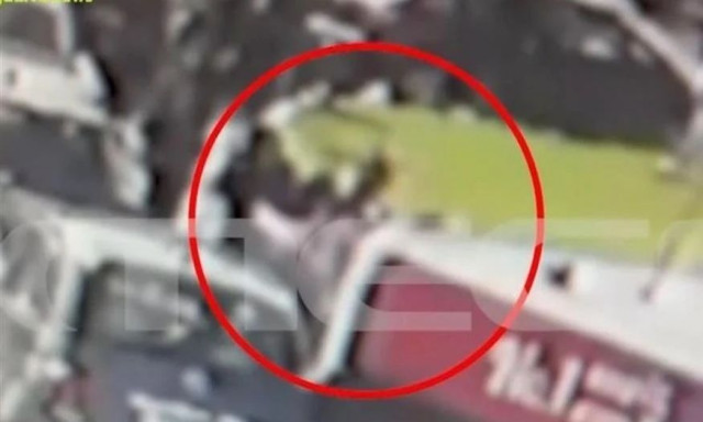 Κρήτη: Σοκαριστικό βίντεο - Η στιγμή που ο οδηγός ξυλοκοπά τον ανήλικο που του έκανε παρατήρηση