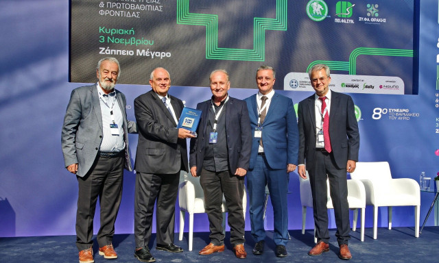 Βράβευση του Ομίλου ΒΙΑΝΕΞ στο 8ο Πανελλήνιο Συνέδριο ΠΕΙΦΑΣΥΝ