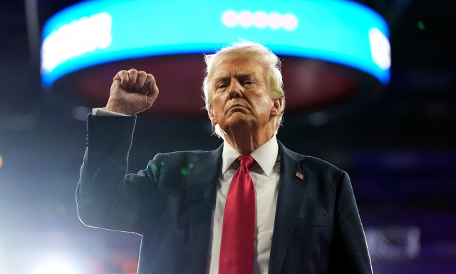 Απόλυτος κυρίαρχος ο Τραμπ μετά τις εκλογές: Οι Ρεπουμπλικανοί ελέγχουν Βουλή και Γερουσία
