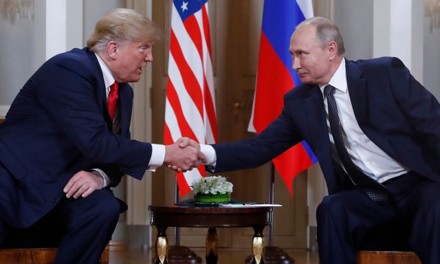 Κρεμλίνο: Η επαφή μεταξύ Πούτιν και Τραμπ πριν από την ορκωμοσία «δεν αποκλείεται»