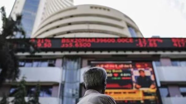 In the race to build energy partnership with Nepal, India leaves China way behind