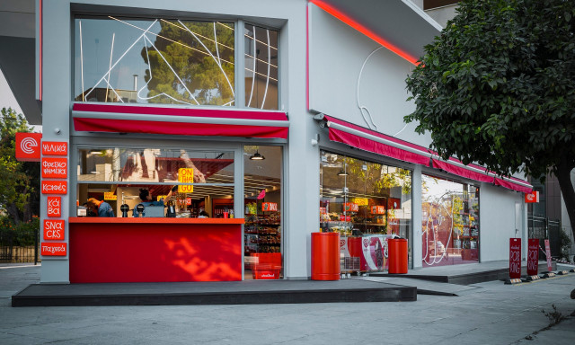 Το efood καλωσορίζει το δεύτερο κατάστημα νέας γενιάς, ενισχύοντας τη φυσική του παρουσία στην αγορά