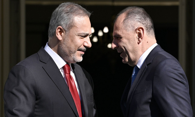 Πώς υποδέχθηκαν τα τουρκικά ΜΜΕ τη συνάντηση Γεραπετρίτη – Φιντάν στην Αθήνα