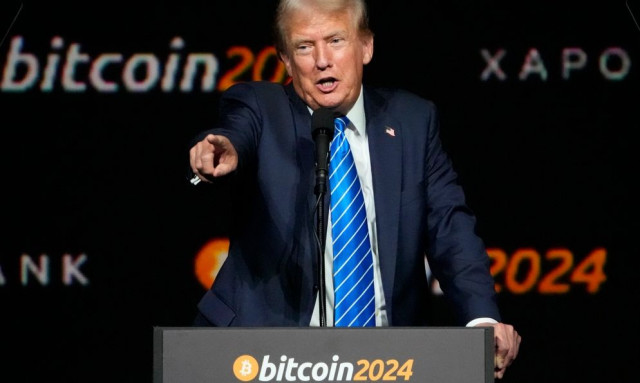 «Τρέχει» χωρίς φρένα το Bitcoin: Άγγιξε το ιστορικό ρεκόρ των 90.000 δολαρίων μετά την εκλογή Τραμπ