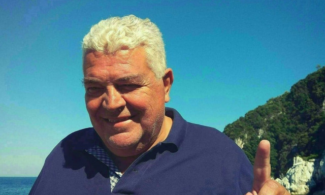 Κώστας Χαλκιάς: Πέθανε σε ηλικία 72 ετών ο λαϊκός τραγουδιστής