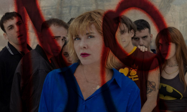 Θέατρο Δίπυλον: Έρχεται η «Μέρα της φούστας» με την Θεοδώρα Τζήμου