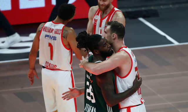 Euroleague: Στο 5-3 οι αιώνιοι μετά τη ματσάρα του ΟΑΚΑ