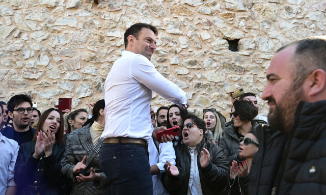 Τερτίπια Κασσελάκη: Ανακοίνωσε κόμμα χωρίς όνομα