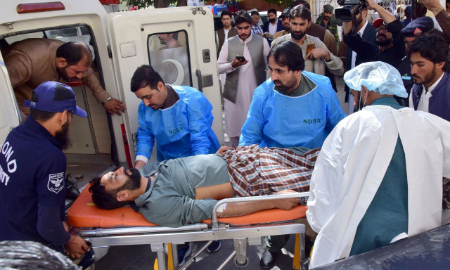 Πακιστάν: 13 νεκροί και 25 τραυματίες από έκρηξη βόμβας σε σιδηροδρομικό σταθμό