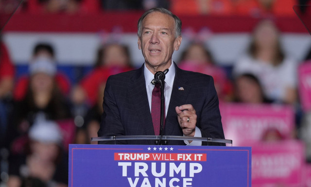 Ντόναλντ Τραμπ: Δεν θα συμπεριλάβει στην κυβερνησή του Μάικλ Πομπέο και Νίκι Χάλει