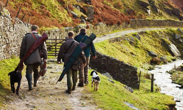 Ηράκλειο: Στο νοσοκομείο κυνηγός που τραυματίστηκε από σφαίρα στο πόδι