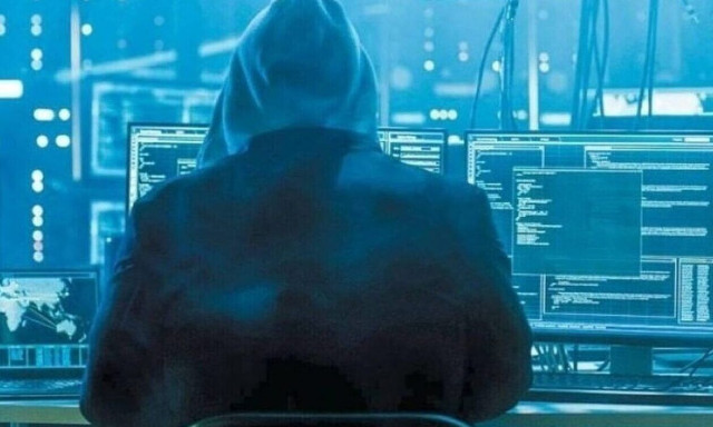 Οι χάκερ στοχεύουν άτομα που πληκτρολογούν αυτές τις έξι λέξεις στους υπολογιστές τους