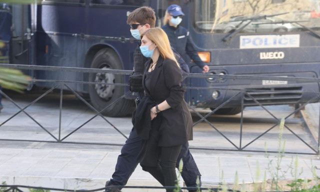 Δίκη Πισπιρίγκου - Τσιόλα: Δέχτηκε πιεστικές ερωτήσεις από την Πρόεδρο για τον θάνατο της Ίριδας