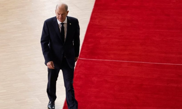 Γερμανία - Σολτς: Οι ΗΠΑ να μην έχουν επαφή με τον Πούτιν ενόσω κανείς Ευρωπαίος δεν έχει