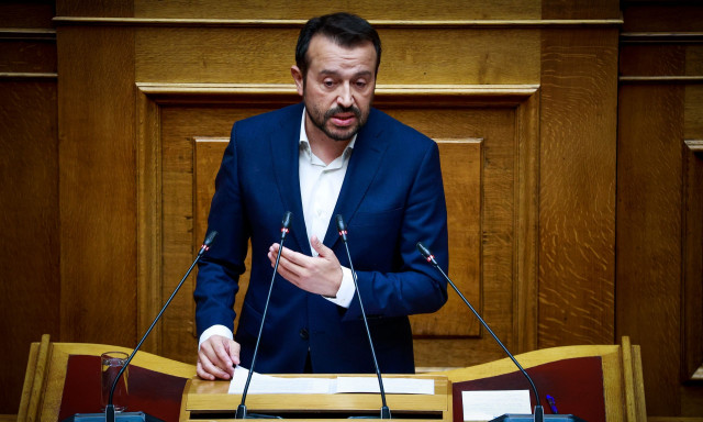 Ο Νίκος Παππάς έκανε δώρο στον Μητσοτάκη - «Δεν μπορώ να το αρνηθώ» είπε ο πρωθυπουργός