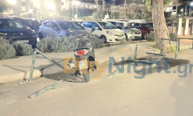 Ρέθυμνο: Μεταλλικές μπάρες που κόβουν σαν «ξυράφια» στο κέντρο της πόλης