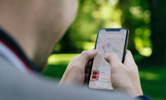 Fake news από λογισμικό τεχνητής νοημοσύνης της Apple - Έστελναν ψεύτικες ειδήσεις σε χρήστες!