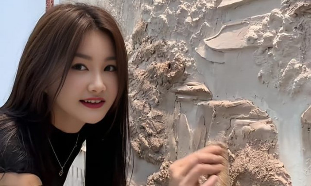 Καρέ καρέ μία εκπληκτική τοιχογραφία - Δημιουργεί ανάγλυφο Σινικό Τείχος