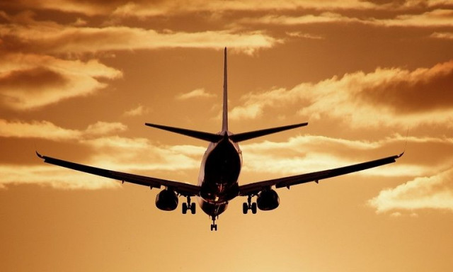 Τρόμος στον αέρα: Αεροπλάνο δέχθηκε πυρά λίγο πριν προσγειωθεί στην Αϊτή - Τραυματίστηκε αεροσυνοδός