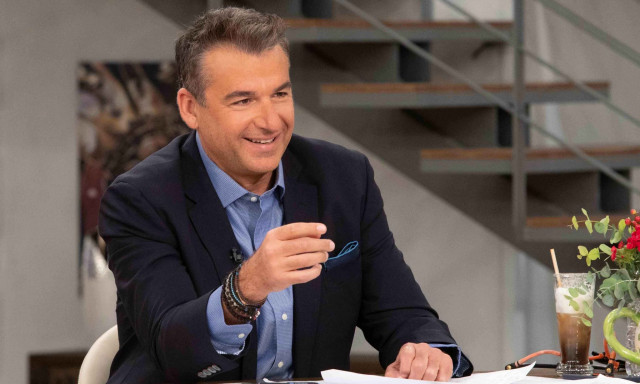 Γιώργος Λιάγκας: Πέταξε έξαλλος το ακουστικό - «Γ@μ@το, δεν είναι δυνατόν να μιλάς στο αυτί μου»