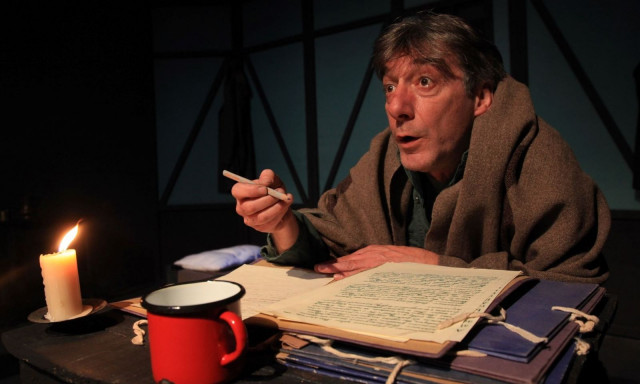 Θέατρο Αργώ: Για έβδομη χρονιά «Το παλτό» του Νικολάι Γκόγκολ με τον Θοδωρή Γκόγκο