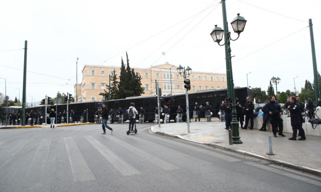 Πολυτεχνείο 2024: Σε ισχύ από σήμερα οι κυκλοφοριακές ρυθμίσεις στο κέντρο της Αθήνας