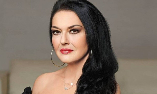 Ελένη Φιλίνη: «Γιατί τόσες βολές στον Μάρκο Σεφερλή;»