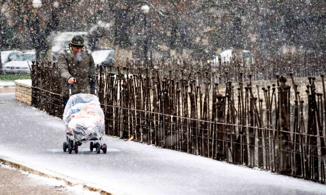 Μερομήνια 2025: Πώς θα είναι ο καιρός τα Χριστούγεννα και την Πρωτοχρονιά