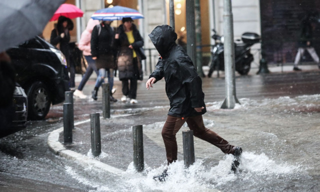 Κακοκαιρία «Alexandros»: Άστατος ο καιρός στην Αττική - Πότε αναμένεται εξασθένηση των φαινομένων