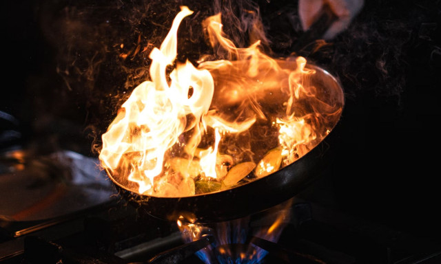 Ρέθυμνο: Μαγειρικό σκεύος προκάλεσε πυρκαγιά σε κουζίνα σπιτιού